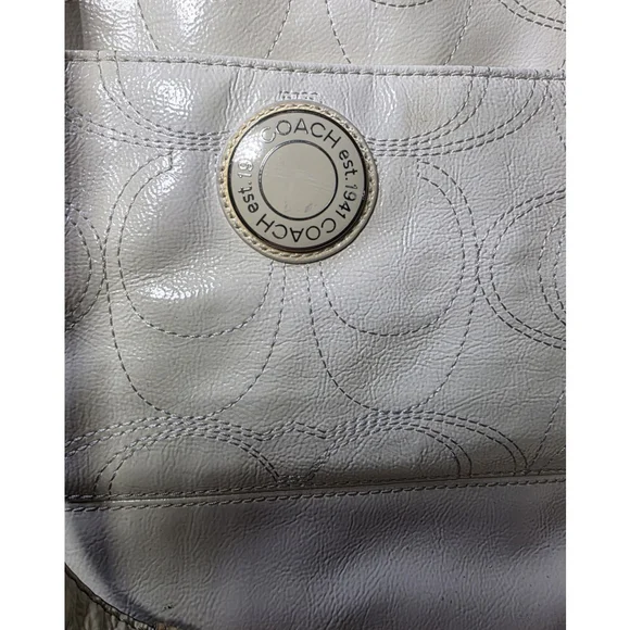 Coach Taylor Signature White Leather Baby Diaper Bag Tote Authentic - Picture 2 of 5